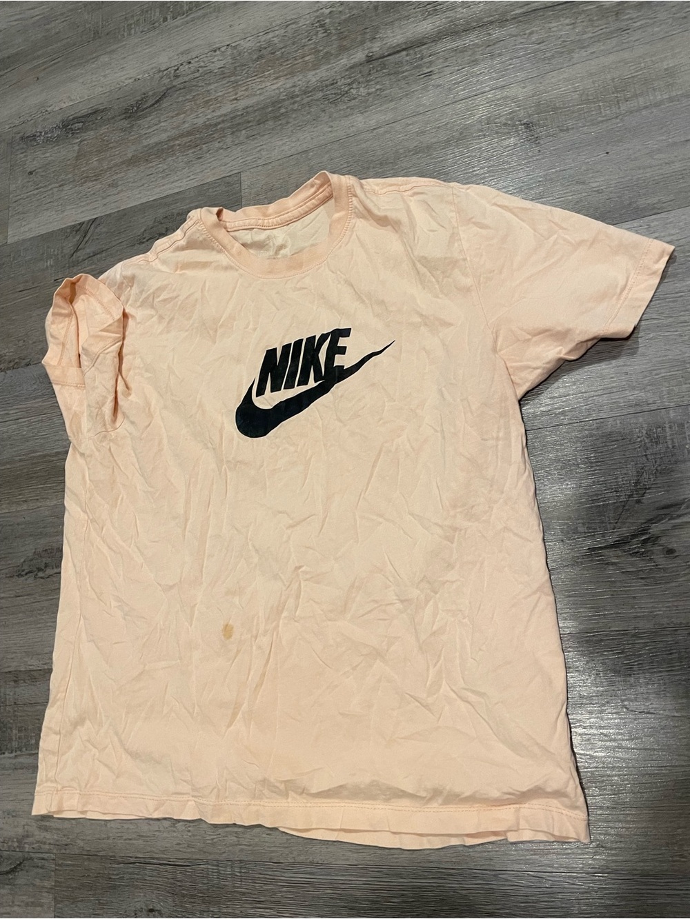 Nike Peach Short-Sleeve Logo Tee in Black Swoosh